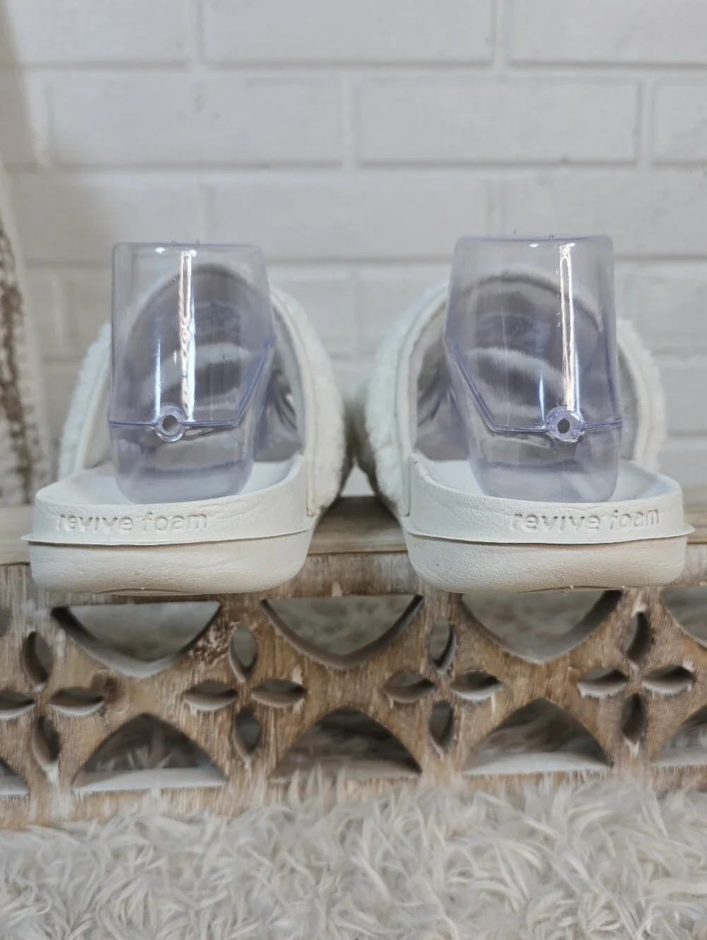 Nike White Fuzzy Sherpa Slide Sandals Womens 11